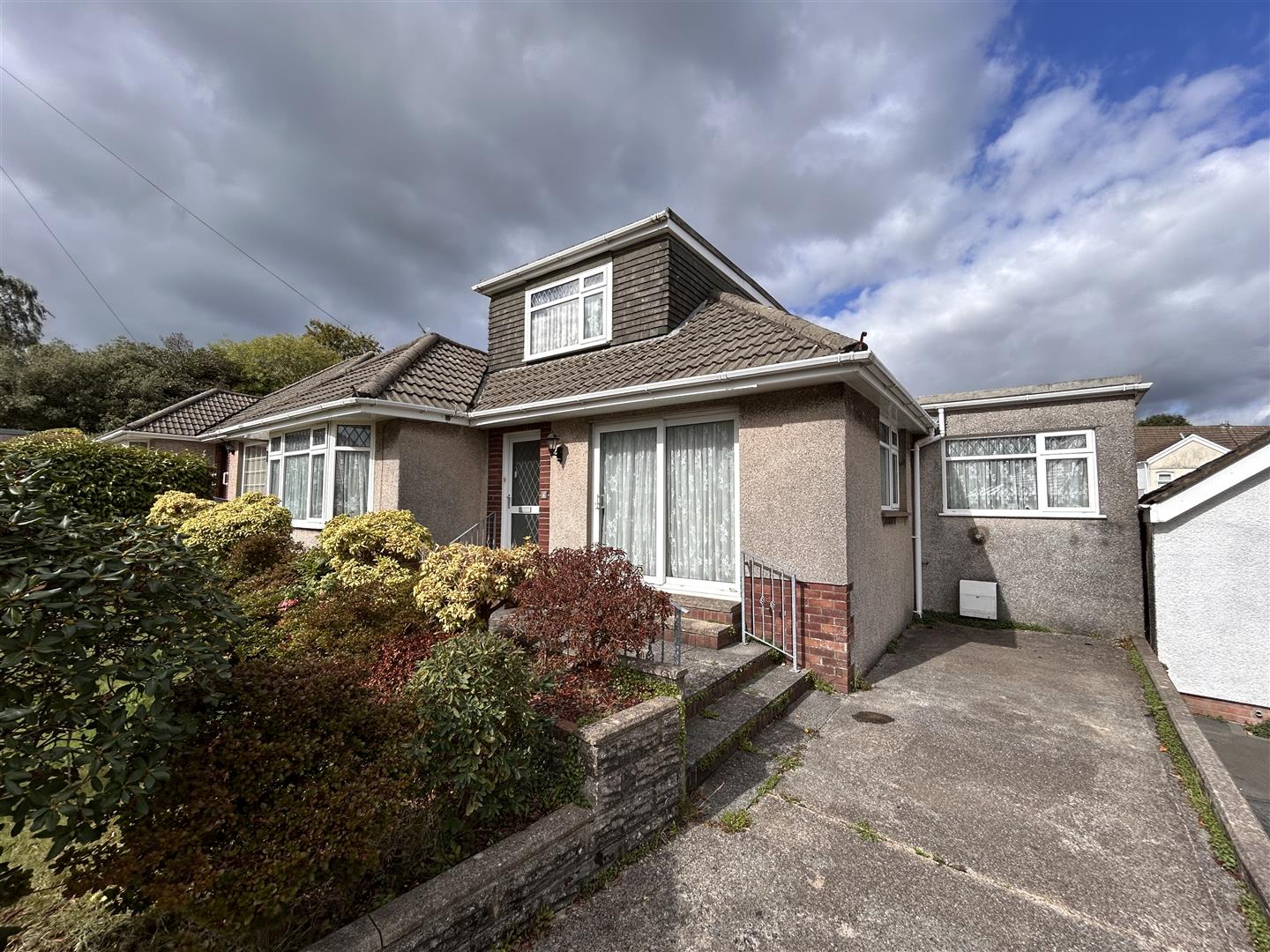 Ger-Y-Parc, Morriston, Swansea, SA6 7DR